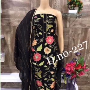 It’s beautiful Punjabi suits in for sale